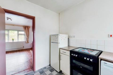 33 Stansgate Place, Stoke-on-trent, ST1 5DS