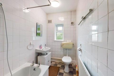 33 Stansgate Place, Stoke-on-trent, ST1 5DS