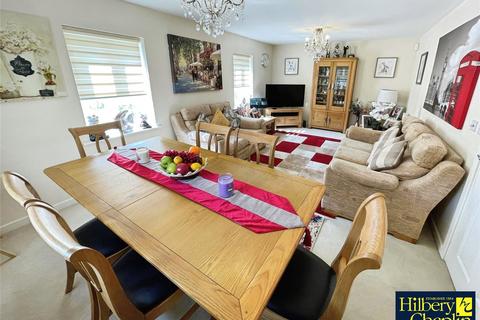4 bedroom detached house for sale, Lowewood Road, Romford, RM3