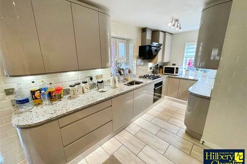 4 bedroom detached house for sale, Lowewood Road, Romford, RM3