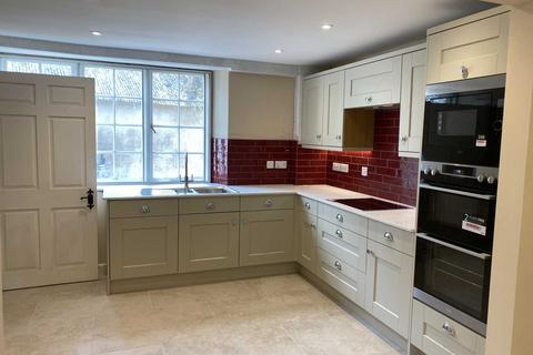 undefined, West End, Kingham