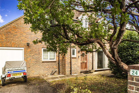 24 Folly Green, Woodcote, Reading, RG8 0ND