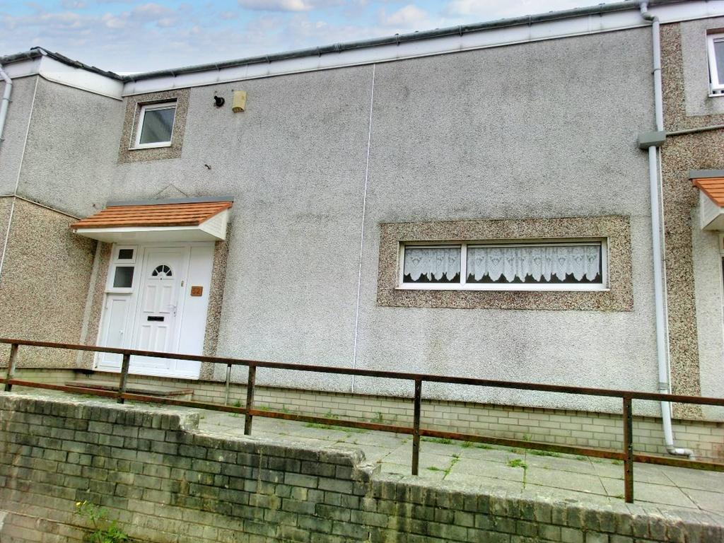 Helmsdale, Skelmersdale WN8 3 bed terraced house £550 pcm (£127 pw)