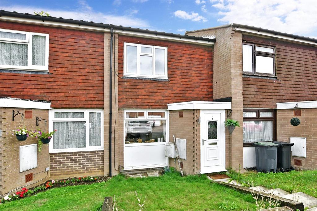 Highview, Vigo, Gravesend, Kent 2 bed terraced house £280,000