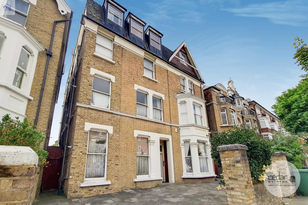 Cleve Road, South Hampstead NW6 Studio £1,625 pcm (£375 pw)