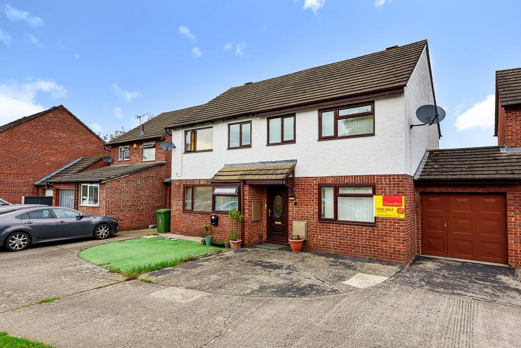 Lower Bullingham, Hereford, HR2 3 bed semidetached house for sale £
