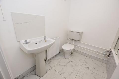 1 bedroom flat to rent, Waterside, Wheeleys Lane, Birmingham