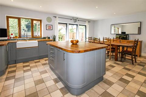 Lillibet Shelley Road, Hutton, Brentwood, CM13 2SF
