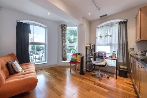 1 bedroom flat for sale - The Mitre, 242 Grafton Road, London