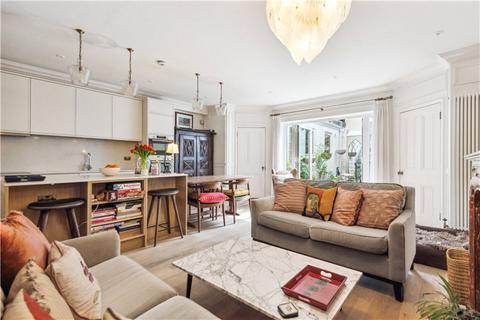 3 bedroom apartment for sale - Harrington Gardens, London, SW7