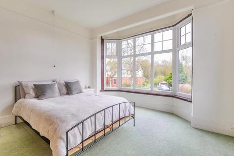 Tudor House Broadway, Llandrindod Wells, LD1 5HT