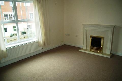 3 bedroom terraced house to rent, Watling Close, Bracebridge Heath, LN4