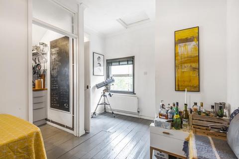 31 Lucas Road, London, SE20 7EE