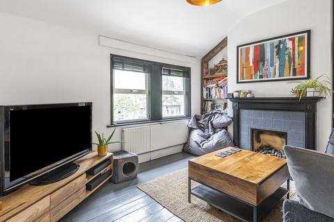 31 Lucas Road, London, SE20 7EE