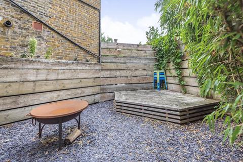31 Lucas Road, London, SE20 7EE