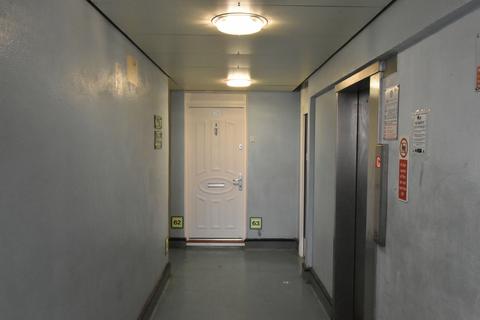 2 bedroom flat for sale, Southall, UB1 3NE
