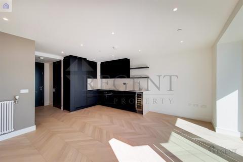 3 bedroom apartment to rent, Hennessey Apartments,  Brigadier Walk, SE18