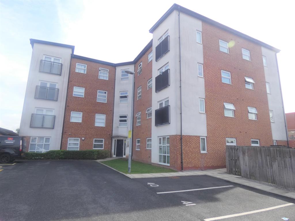 Ivy Graham Close Manchester M40 1 Bed Flat For Sale 100 000 ivy-graham-close-manchester-m40-1-bed-flat-for-sale-100-000