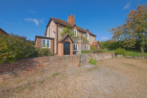 2 bedroom semi-detached house to rent, Bacres Farm Cottage, Henley On Thames