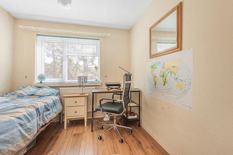 37 Liddell Way, Ascot, SL5 9UT