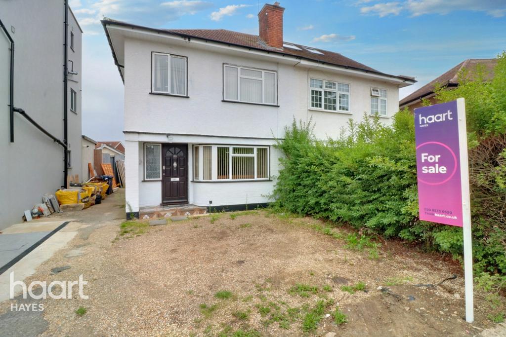 Kingshill Avenue, NORTHOLT 3 bed semidetached house for sale £600,000