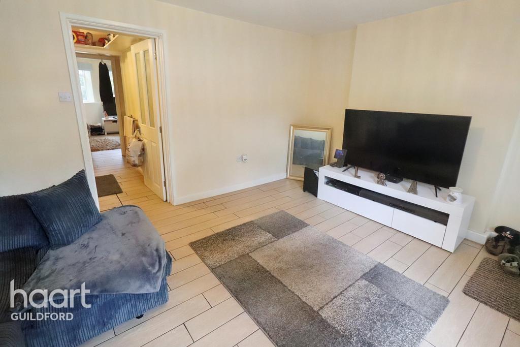 Farnham Road, Guildford 1 bed flat for sale £255,000
