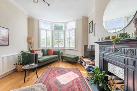 9a Thorncombe Road, London, SE22 8PX