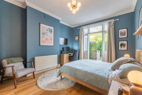 9a Thorncombe Road, London, SE22 8PX