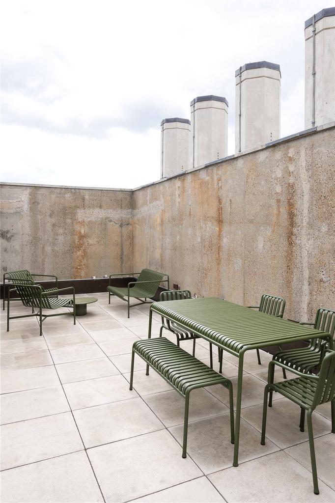 Communal Roof Dining
