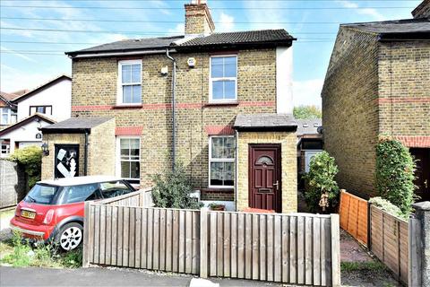2 bedroom cottage for sale, Hounslow Road, Hanworth, Middlesex, TW13