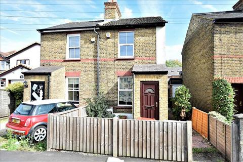 34 Hounslow Road, Hanworth, Feltham, TW13 6QH