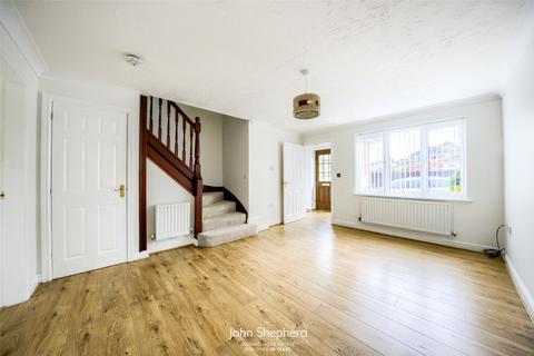 7 Finmere Way, Shirley, Solihull, B90 3SS