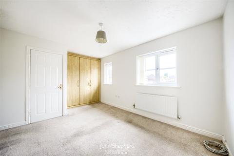 7 Finmere Way, Shirley, Solihull, B90 3SS
