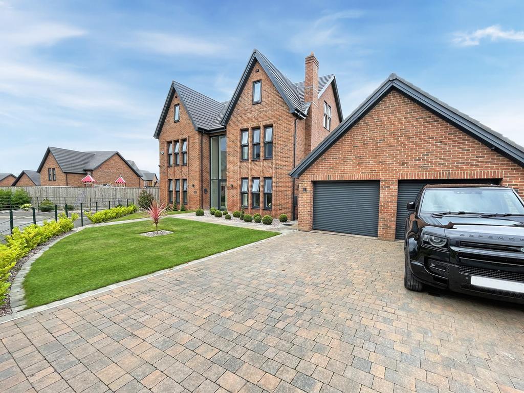 Red Cedar Close, Billingham, TS22 6 bed detached house £865,000