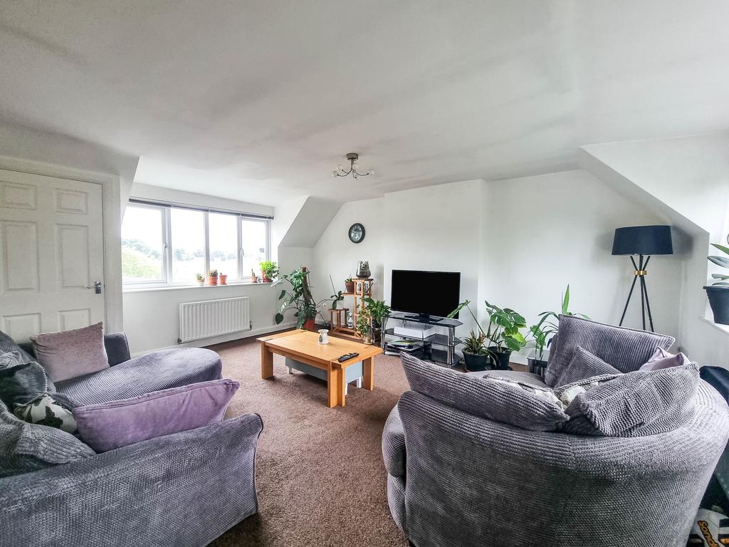 Front Street, Pelton, Chester Le... 2 bed flat £86,000