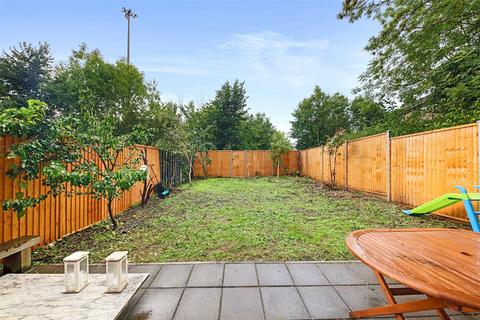 3 bedroom semi-detached house for sale, Imperial Road, London, N22