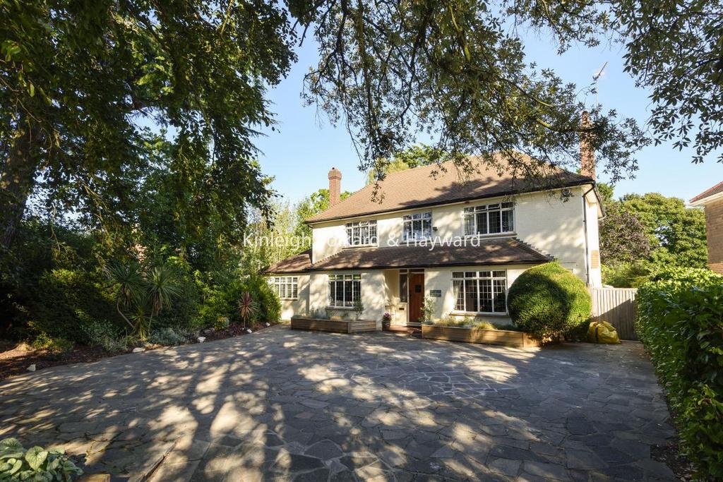 Logs Hill, Chislehurst 5 bed detached house for sale £1,550,000