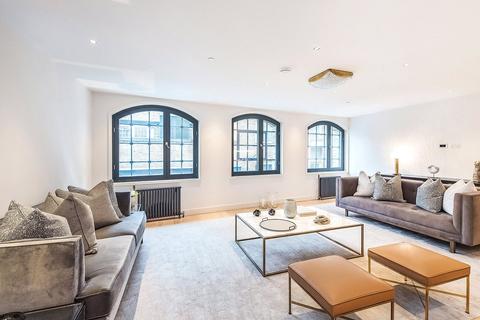 2 bedroom apartment for sale - Floral Street, Covent Garden, WC2E