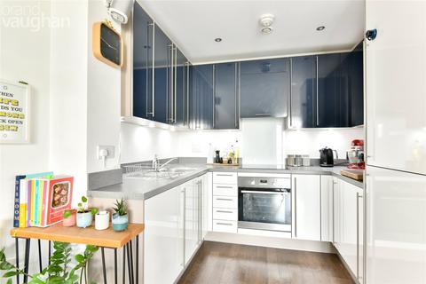 2 bedroom flat for sale, The Boardwalk, Brighton Marina Village, Brighton, BN2