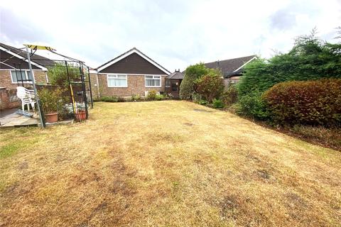 3 bedroom bungalow for sale - Knights Road, Bearwood,, Bournemouth, Dorset, BH11