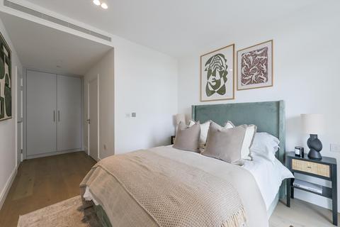 undefined, Chiswick Green, London, W4 5TF