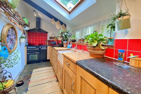 4 bedroom detached house for sale - Charmouth
