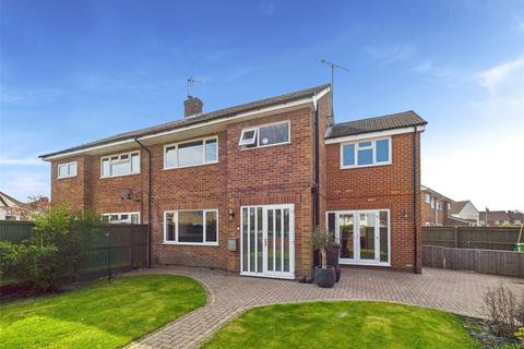 113 Barnwood Avenue, Gloucester, GL4 3AG