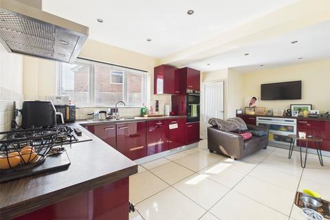 113 Barnwood Avenue, Gloucester, GL4 3AG