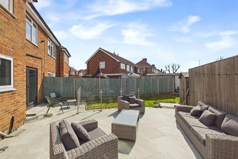 113 Barnwood Avenue, Gloucester, GL4 3AG