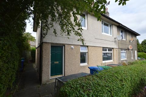 2 bedroom flat to rent, Kings Crescent, Rosyth, KY11