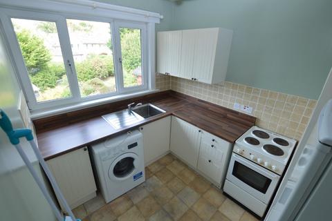 2 bedroom flat to rent, Kings Crescent, Rosyth, KY11