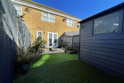 18 Goodwin Close, Deal, CT14 9FL