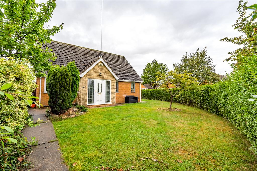Carmen Crescent, HoltonleClay, Grimsby, Lincolnshire, DN36 4 bed