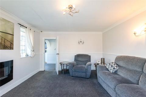 28 Carmen Crescent, Holton Le Clay, Grimsby, DN36 5DD